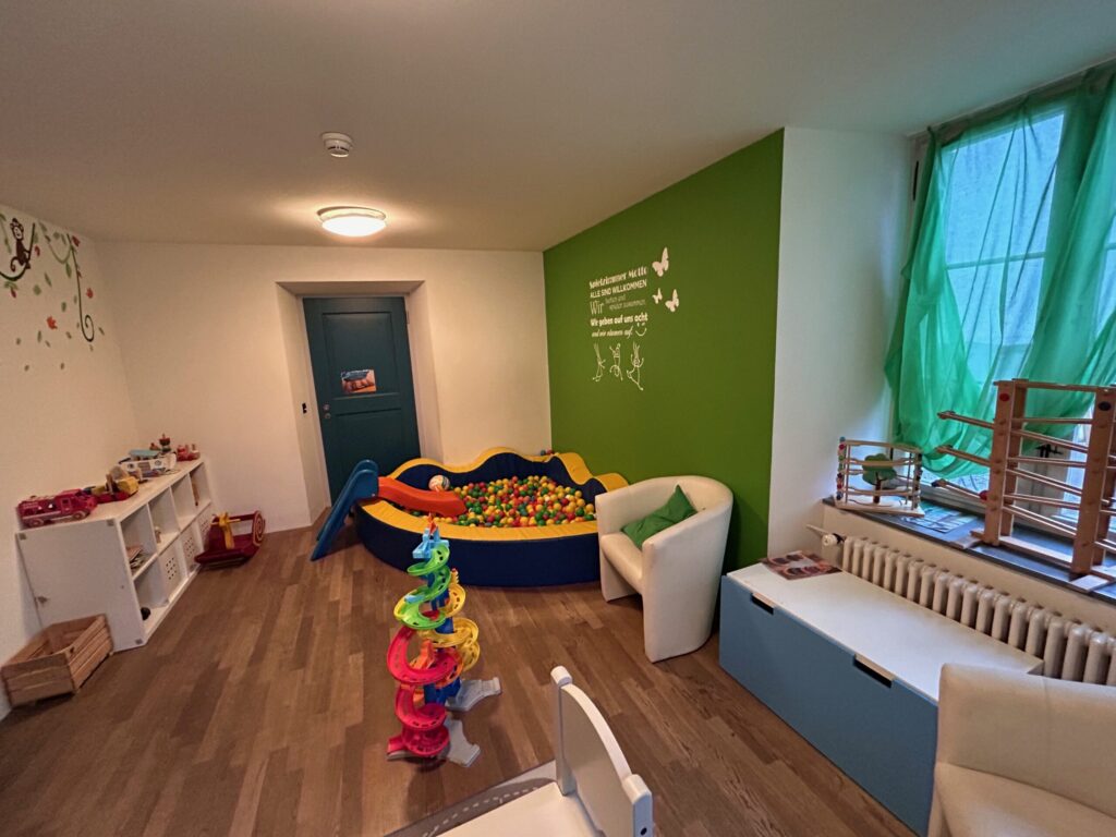 Kafi Lollipop, Spielzimmer